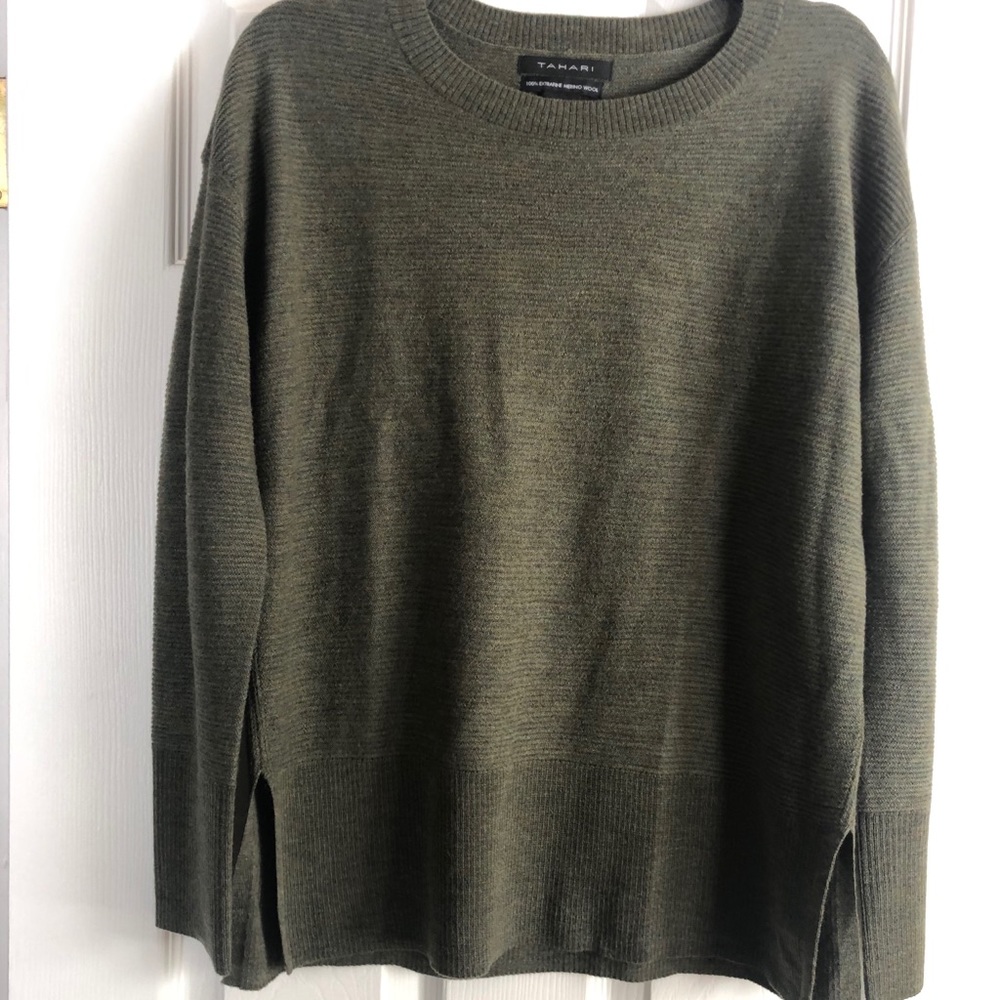 Tahari 100% Extra Fine Merino Wool Sweater